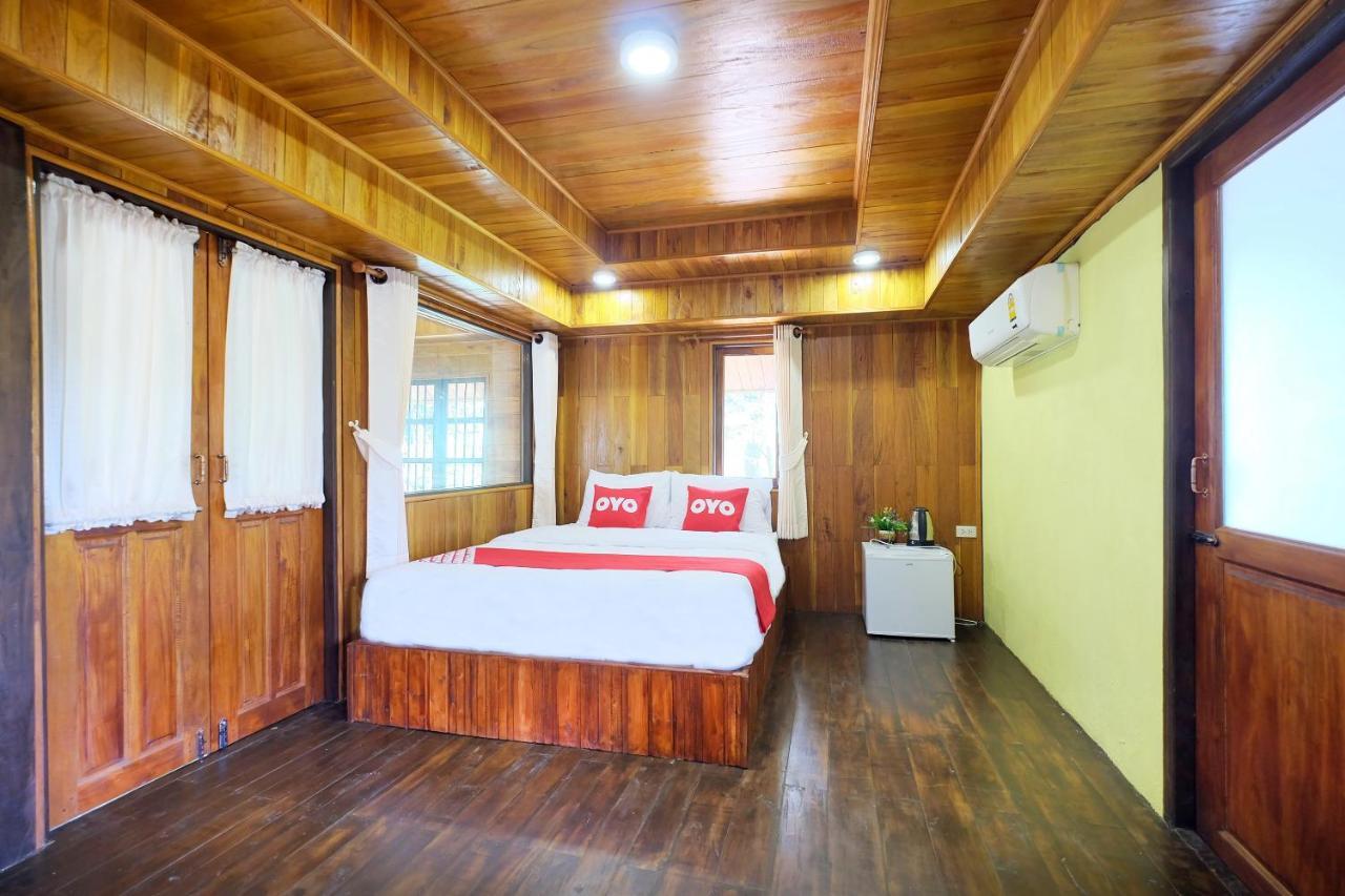 Oyo 604 Ruen Mai Horm Resort Trang Kültér fotó