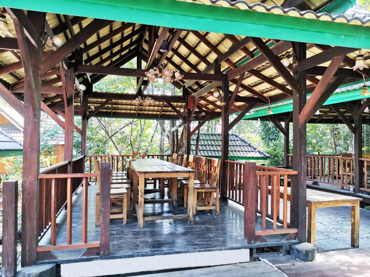 Oyo 604 Ruen Mai Horm Resort Trang Kültér fotó